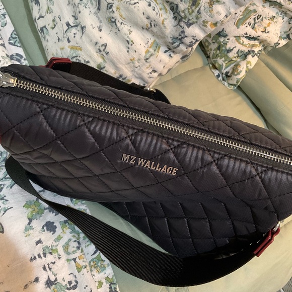 MZ Wallace Black Crosby Pippa large - Picture 14 of 14